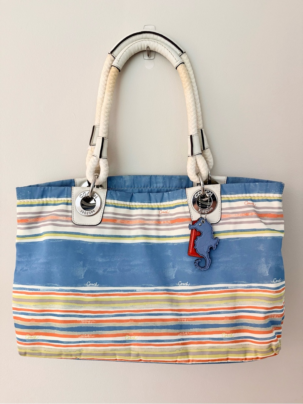 Coach Nautical Stripe East West Beach Tote with Rare Seahorse Hang Tag - Picture 8 of 10